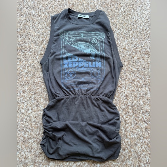Daydreamer Led Zeppelin Poster Mini Tee/dress size xs.. no longer avail at FP - Picture 1 of 4